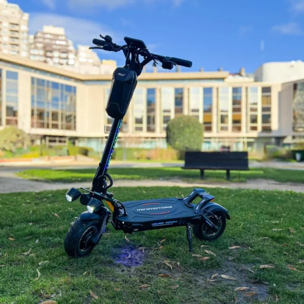 trottinette_electrique_thunder_3_phare_potence_Klaxon-362489 Dualtron Thunder 3 Elektroroller